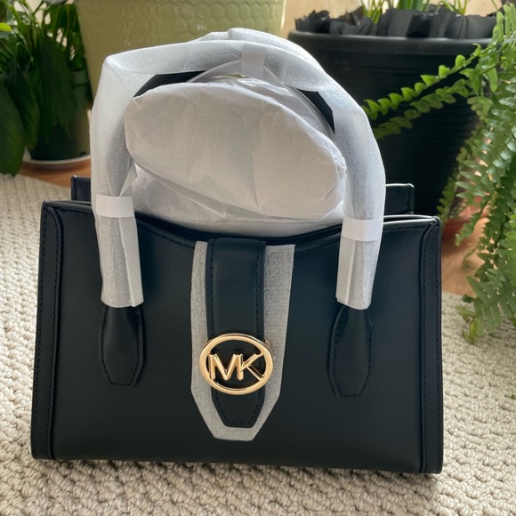 Michael Kors - Gabby | SM | Brandnew - Picture 3 of 9